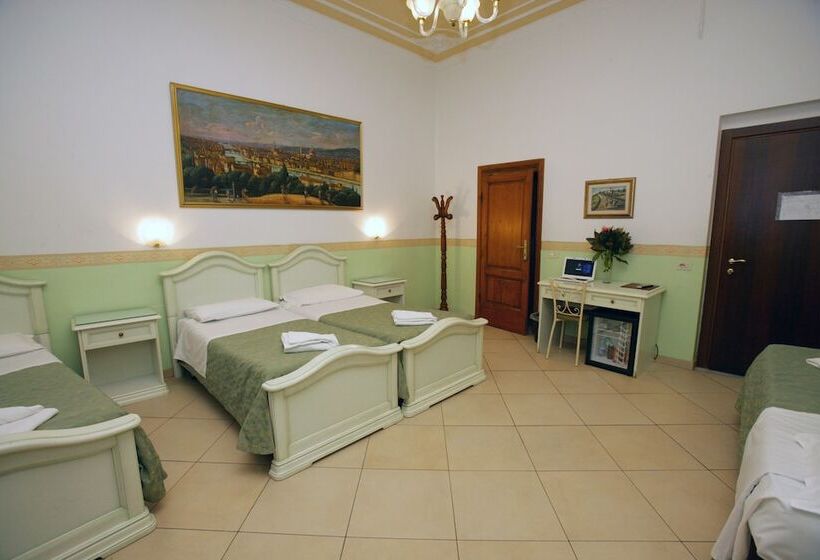 اتاق خانوادگی, Desiree