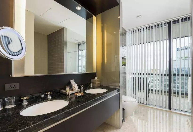 سوئیت مدیریتی 2 خوابه, Emporium Suites By Chatrium