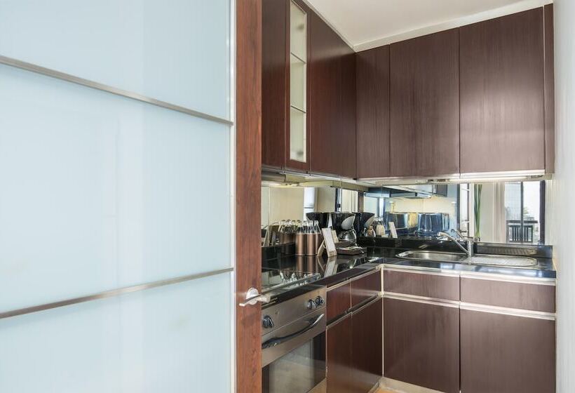 سوئیت مدیریتی 2 خوابه, Emporium Suites By Chatrium