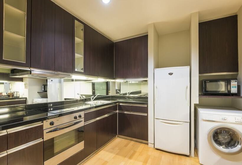 اتاق اجرایی, Emporium Suites By Chatrium