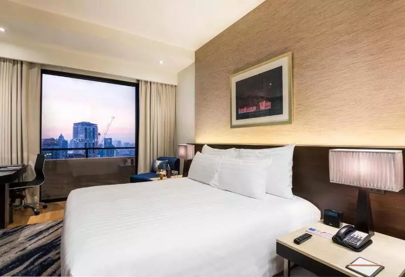سوییت لوکس, Emporium Suites By Chatrium