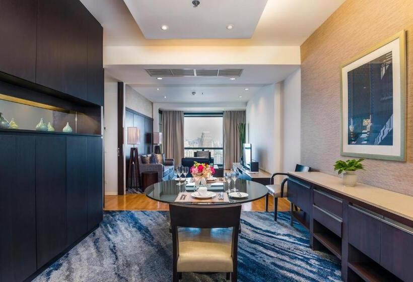 سوئیت مدیریتی 2 خوابه, Emporium Suites By Chatrium