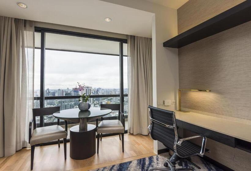 اتاق اجرایی, Emporium Suites By Chatrium