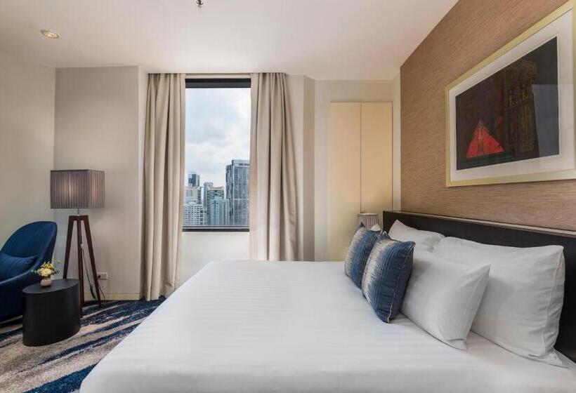 اتاق لوکس با تخت بزرگ, Emporium Suites By Chatrium