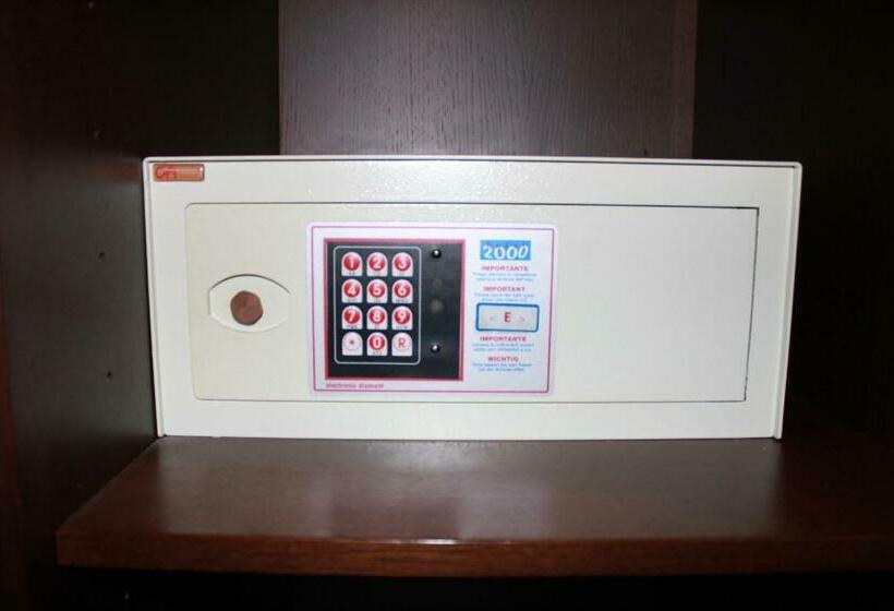 חדר סטנדרט יחיד, Garda