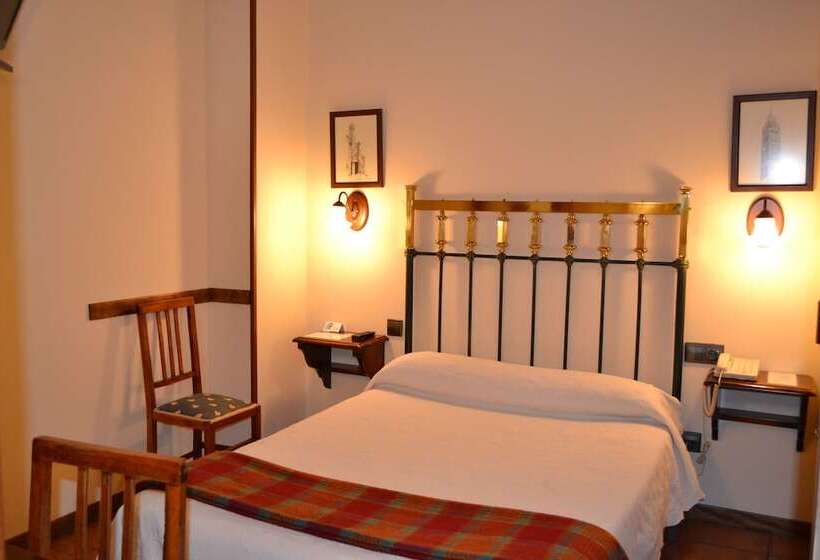 חדר אקונומי, Hostal Santa Agueda