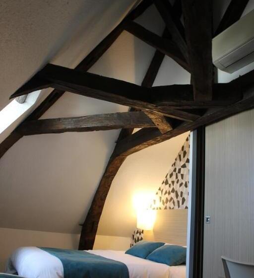 Quarto Triplo Estandar, Hôtel Le Blason