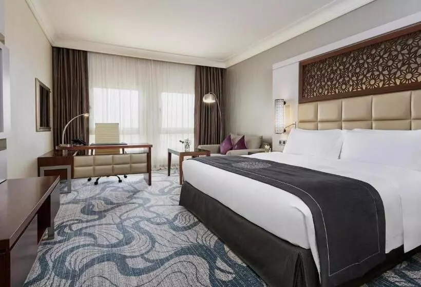 キングサイズベッドのクラシックルーム, Intercontinental Doha Beach & Spa, An Ihg
