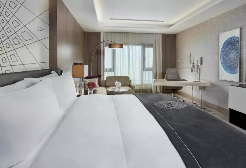 クラブルーム, Intercontinental Doha Beach & Spa, An Ihg