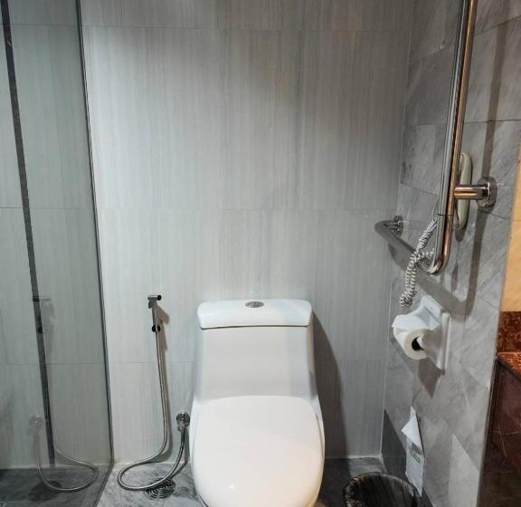 חדר דלוקס, Krungsri River