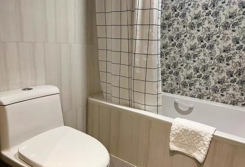 Deluxe Room, Krungsri River