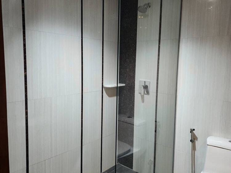 חדר דלוקס, Krungsri River