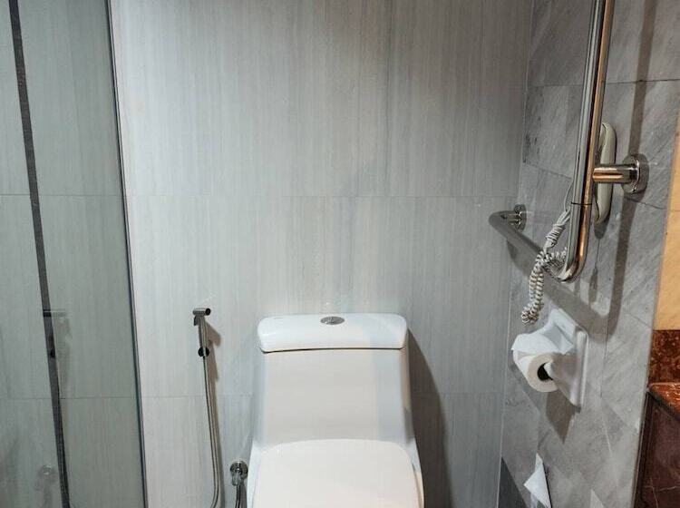 חדר דלוקס, Krungsri River