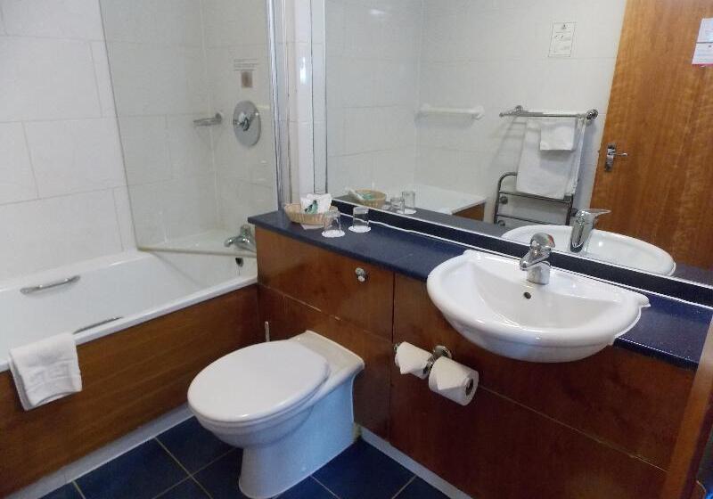 Люкс, London Wembley International