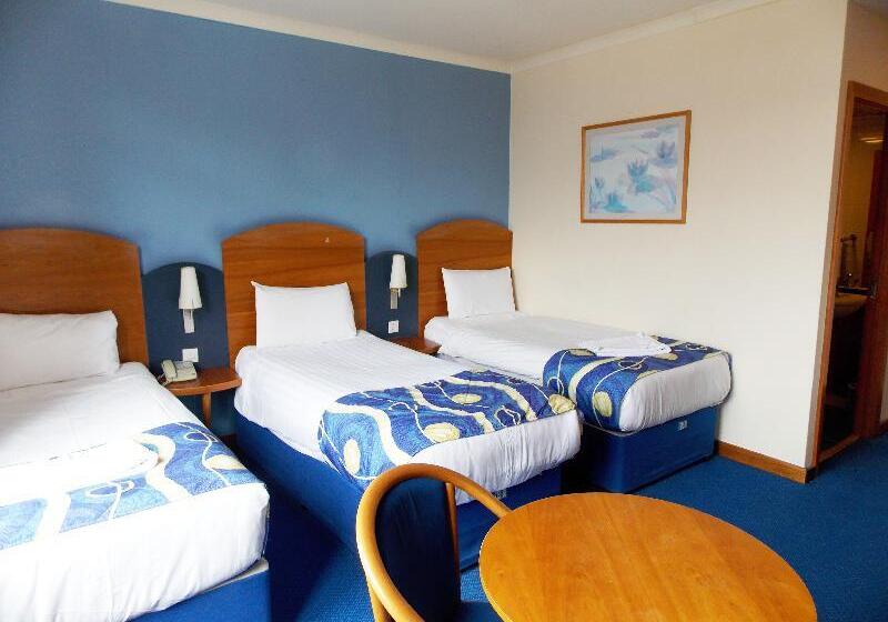 Номер Стандарт Трехместный, London Wembley International