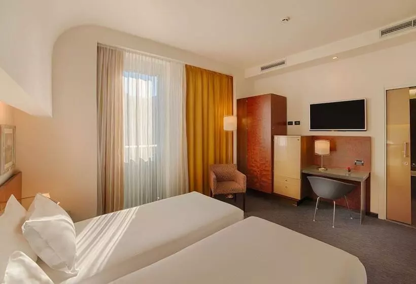 اتاق استاندارد, NH Bergamo