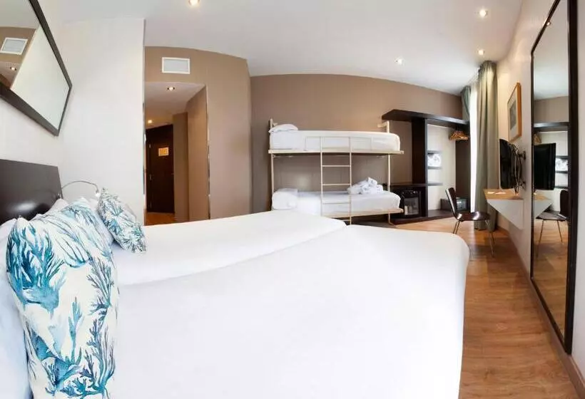 اتاق استاندارد چهار تخته, Petit Palace Ruzafa