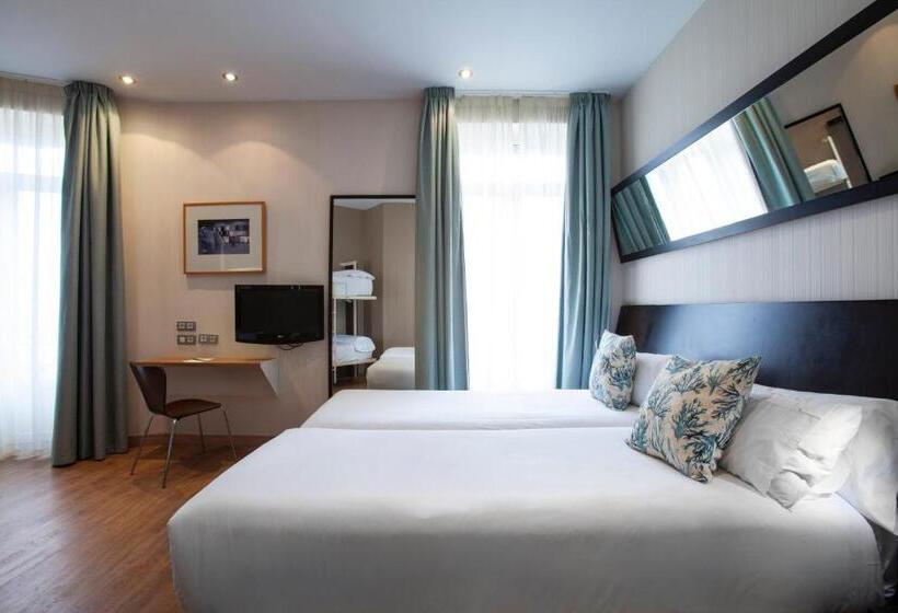 4인용 스탠다드 룸, Petit Palace Ruzafa