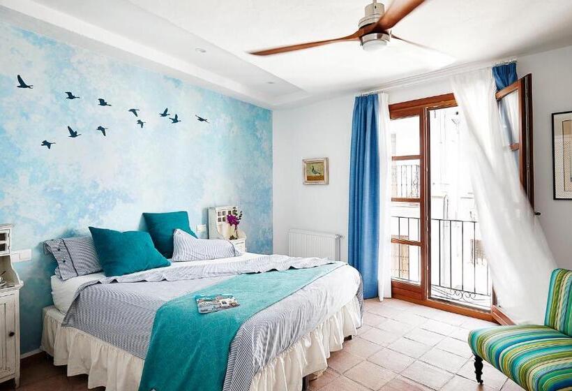 חדר אקונומי, La Fructuosa