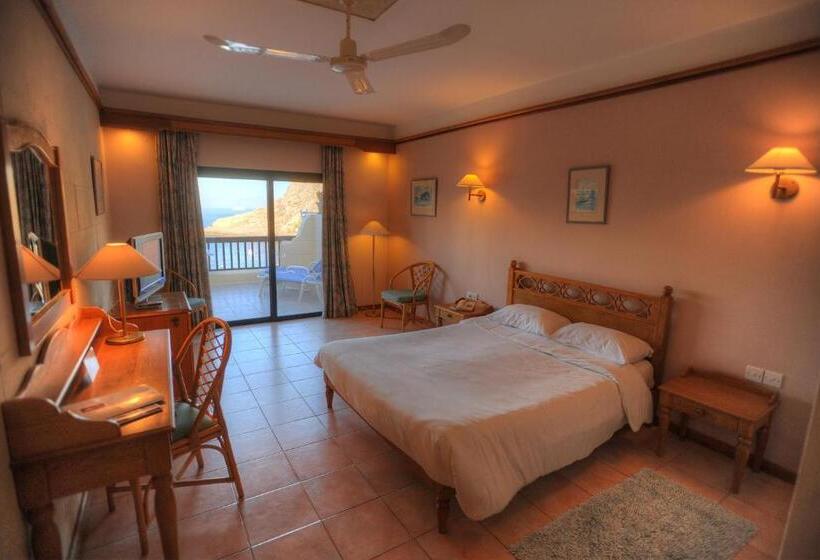 اتاق استاندارد با چشم‌انداز دریا, St. Patrick's