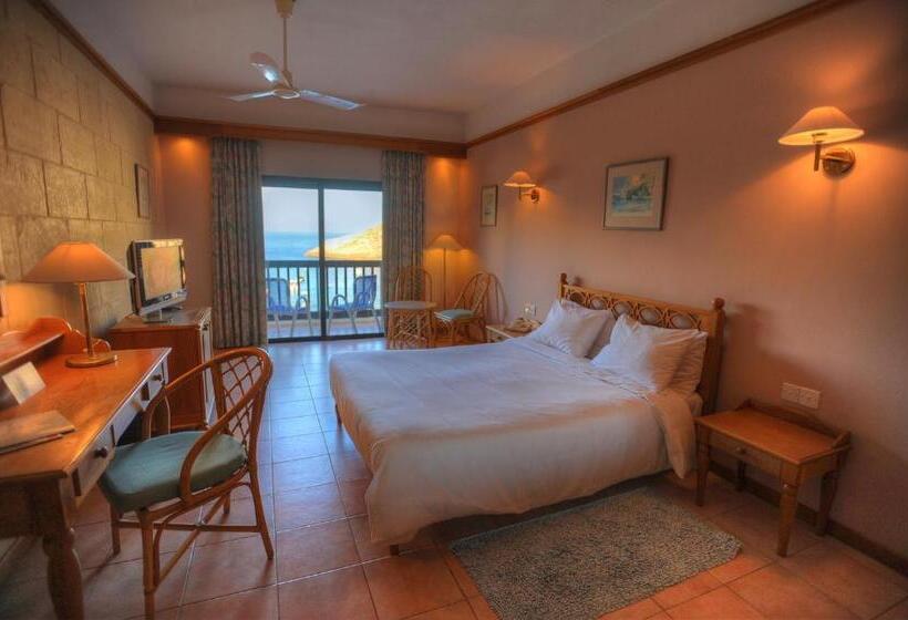 اتاق استاندارد با چشم‌انداز دریا, St. Patrick's