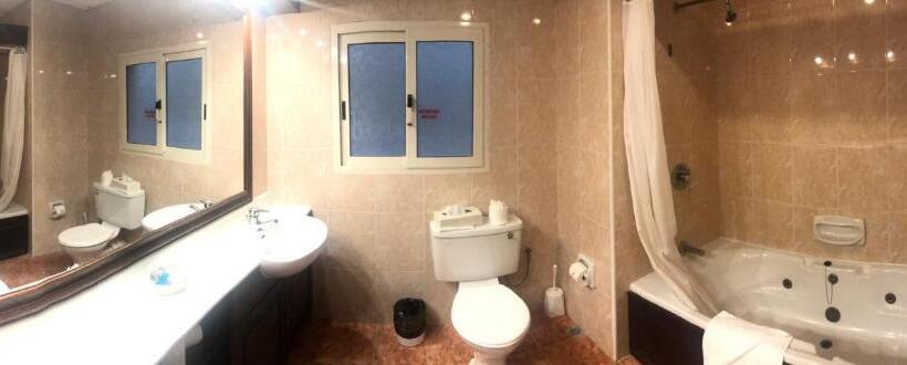 اتاق استاندارد با چشم‌انداز دریا, St. Patrick's