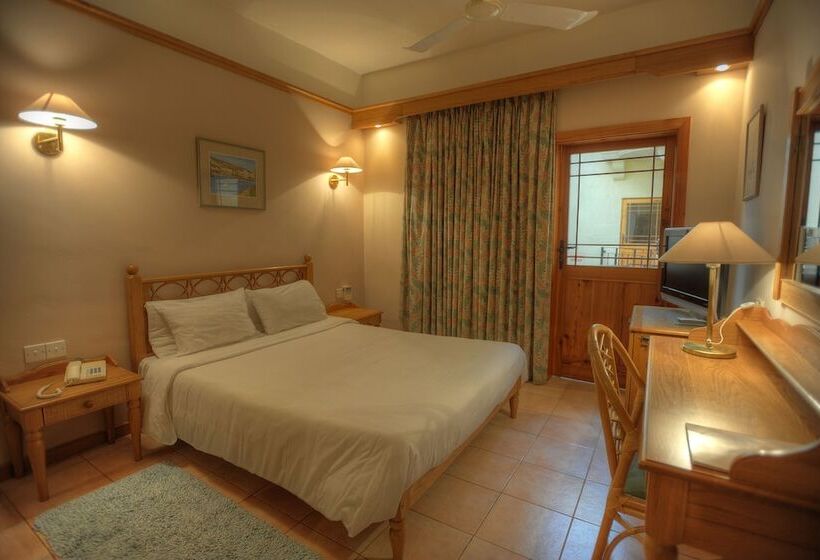 اتاق استاندارد اینتریور, St. Patrick's