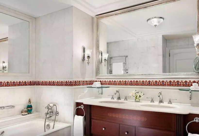 クラブルーム, The Ritz Carlton, Istanbul At The Bosphorus