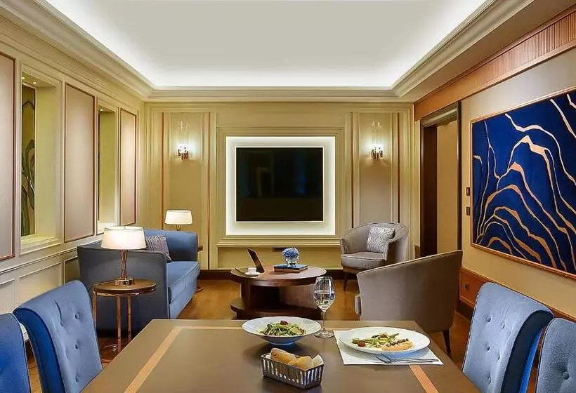 プレジデントスイートルーム, The Ritz Carlton, Istanbul At The Bosphorus