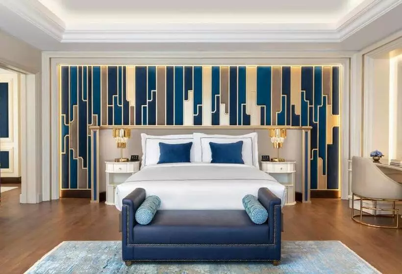 クラブスイート ビュー付き, The Ritz Carlton, Istanbul At The Bosphorus