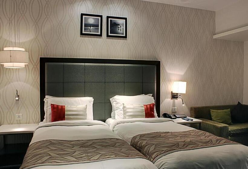 Номер Deluxe, The Sahil