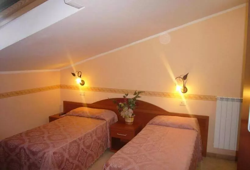 Standard-huone, Villa Altieri