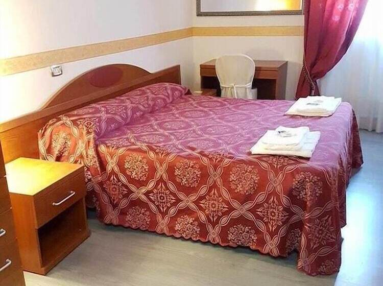 اتاق استاندارد, Villa Altieri