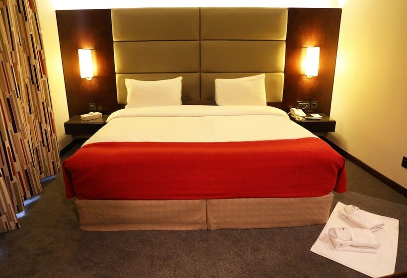 اتاق استاندارد با تخت بزرگ, Voco Beirut Central District By Ihg