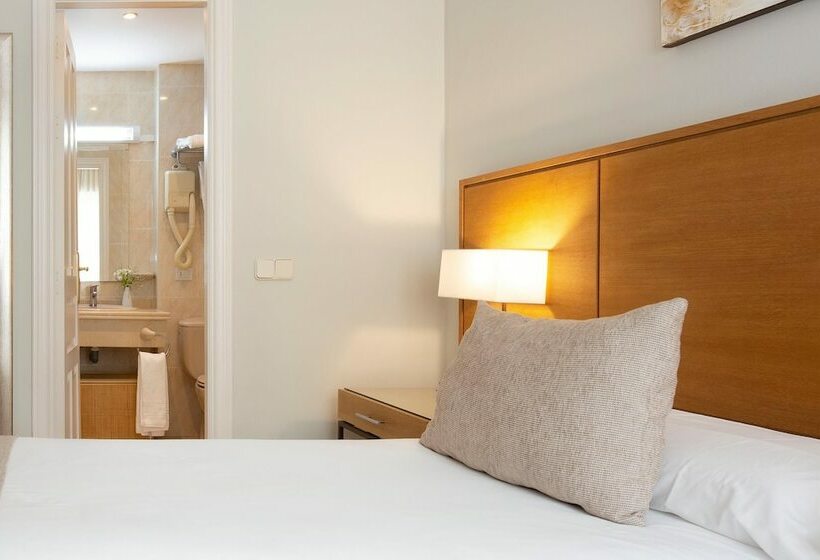 Апартаменты Семейные 1 Спальня, Ona Alanda Club Marbella
