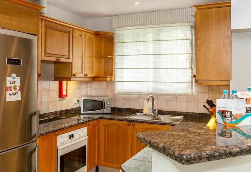 Апартаменты Семейные 1 Спальня, Ona Alanda Club Marbella