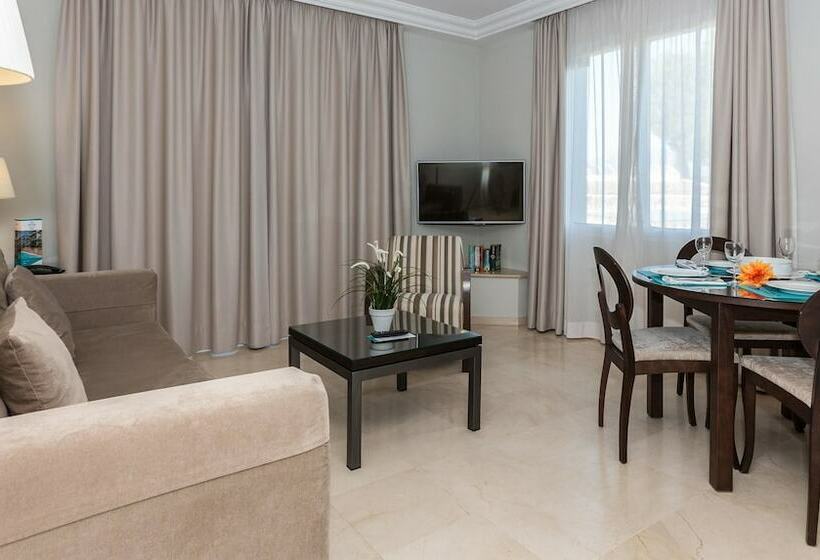 Апартаменты Семейные 1 Спальня, Ona Alanda Club Marbella