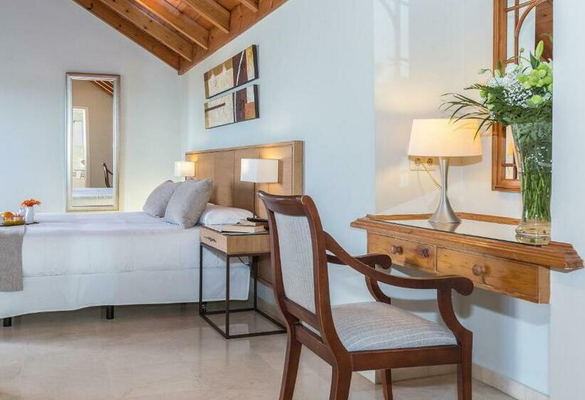 Апартаменты Superior 3 Спальни, Ona Alanda Club Marbella