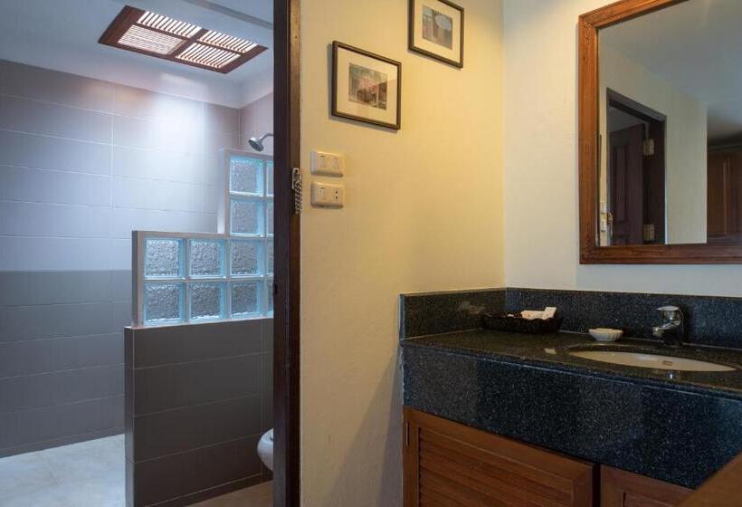 Вилла Deluxe 1 Спальня, Royal Lanta Resort & Spa