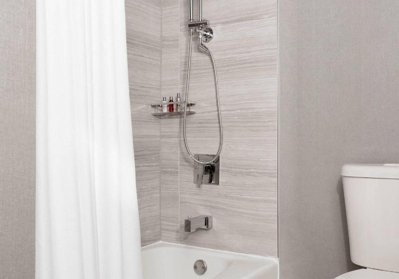 Вилла Deluxe 1 Спальня, Royal Lanta Resort & Spa