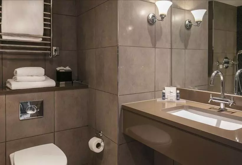 Superior Room King Size Bed, Slaley Hall Hotel, Spa & Golf Resort