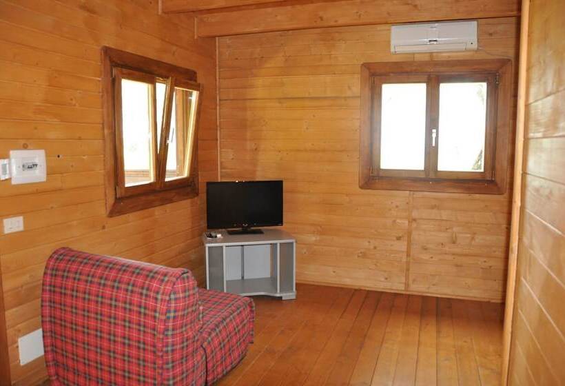 חדר סטנדרט לארבעה, B&b Le Poggere   Piscina E Panorama