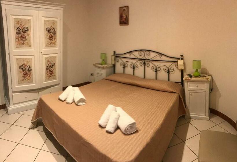 اتاق استاندارد, Villa Salentina