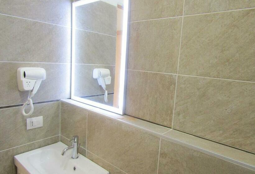 اتاق لوکس چهار تخته, Glam Resort Luxury Lorenzo