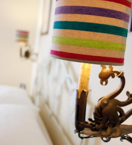 اتاق استاندارد با چشمانداز استخر, B&b Villa Fioreconero