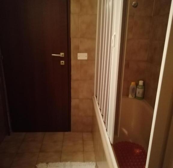 اتاق خانوادگی, B&b Aeroporto