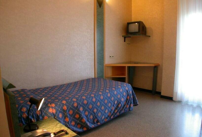 标准单人间, Palladio