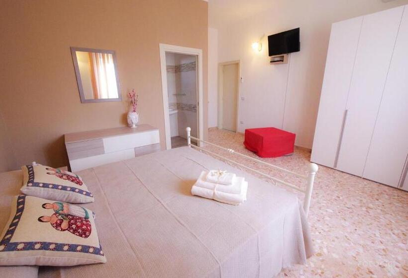 منزل غرفة نوم واحدة, La Fenice Salentina