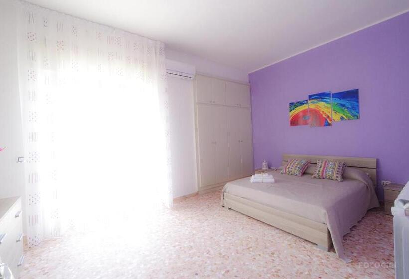 منزل غرفة نوم واحدة, La Fenice Salentina