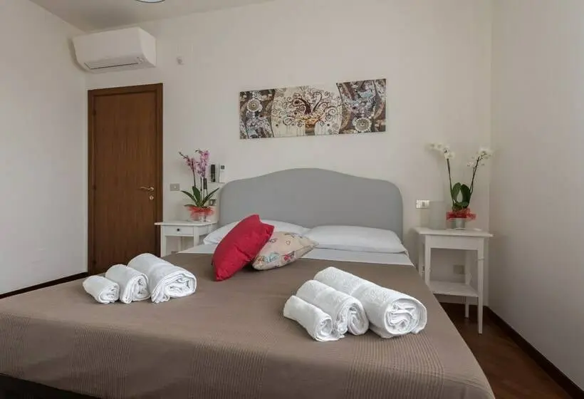 コンフォートルーム, Ellebì B&b